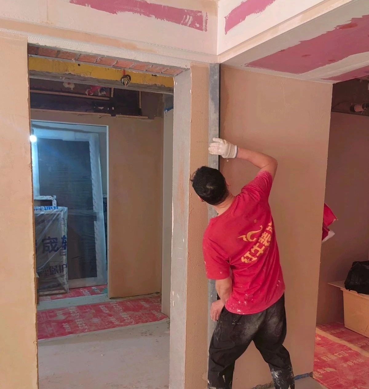 工地突擊巡檢：嚴(yán)苛護(hù)航，直至將設(shè)計(jì)藍(lán)圖完美落地！10